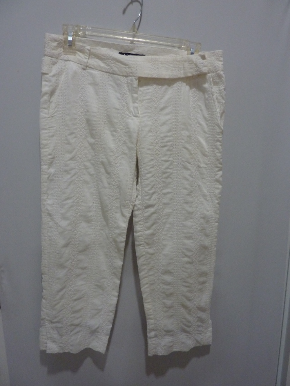 NATHALIE White  Crocheted COTTON LACE CROPPED PANTS  WOMEN M  Lined MADE IN FRAN